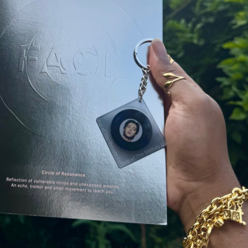 FACE Keychain